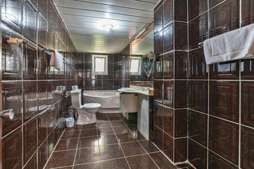 Diamond City Resort Hotel Büyükçekmece Buitenkant foto