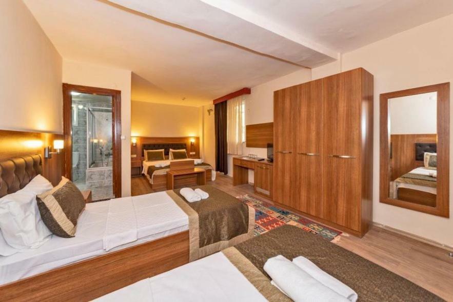 Diamond City Resort Hotel Büyükçekmece Buitenkant foto