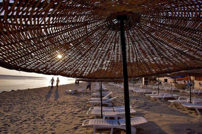 Diamond City Resort Hotel Büyükçekmece Buitenkant foto