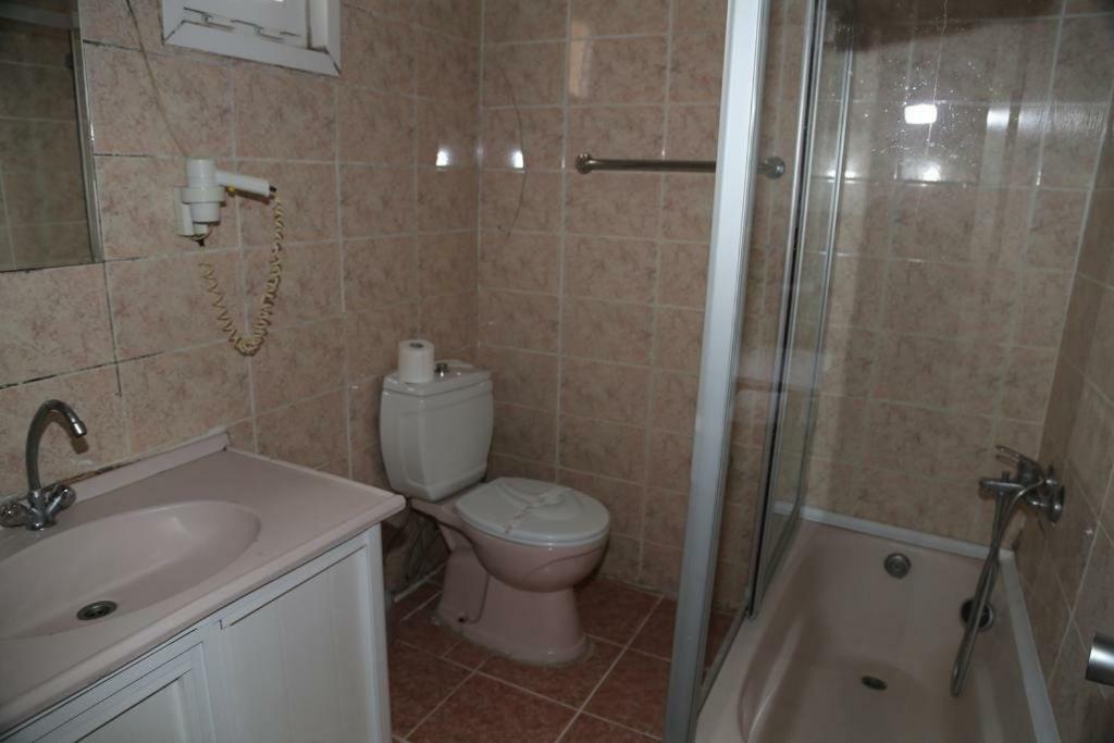 Diamond City Resort Hotel Büyükçekmece Buitenkant foto